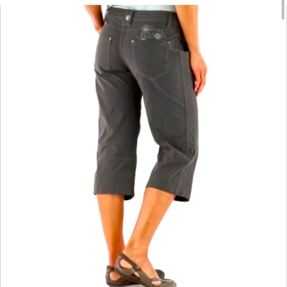 Kuhl capri pants NWOT